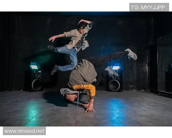 深圳街舞队耐力之争引发热议舞者们的坚持与挑战交织的故事