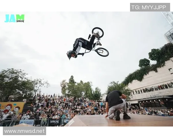 极限运动嘉年华回顾上海滑板队展现超凡耐力与团队精神