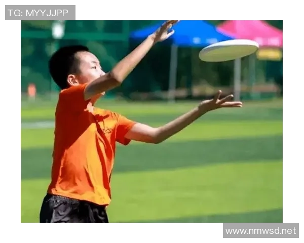 飞盘新手必看:提升耐力的全面入门指南与训练技巧分享 飞盘新手必看:提升耐力的全面入门指南与训练技巧分享