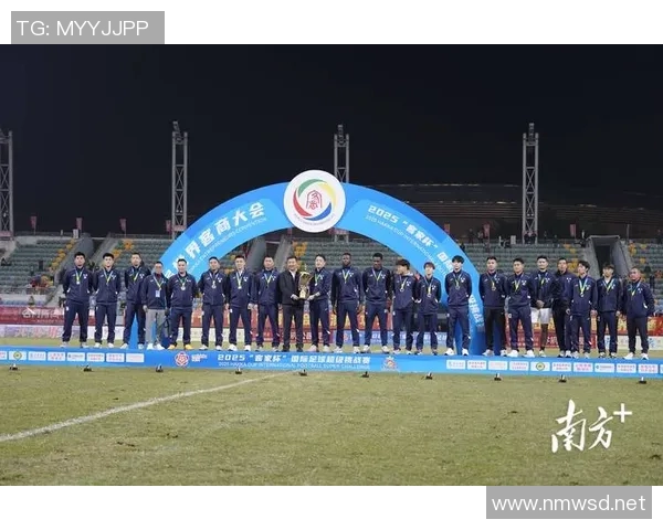 上海足球队的力量变革引发热议探讨未来发展与挑战