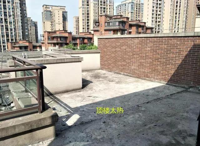 885566威尼斯顶楼住户必看！垫高 5cm辞别夏季桑拿房太奇异！
