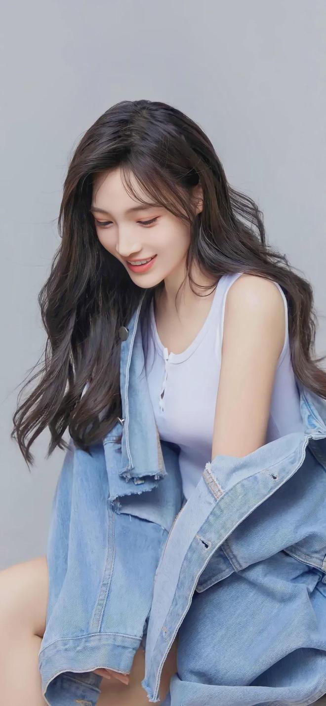 wns8885566香港三线女明星_香港三线女明星V